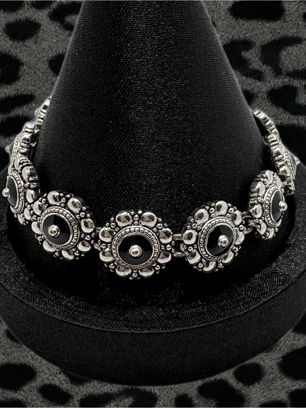 Vintage Avon Silver-Tone Black Link Bracelet Magnetic Closure